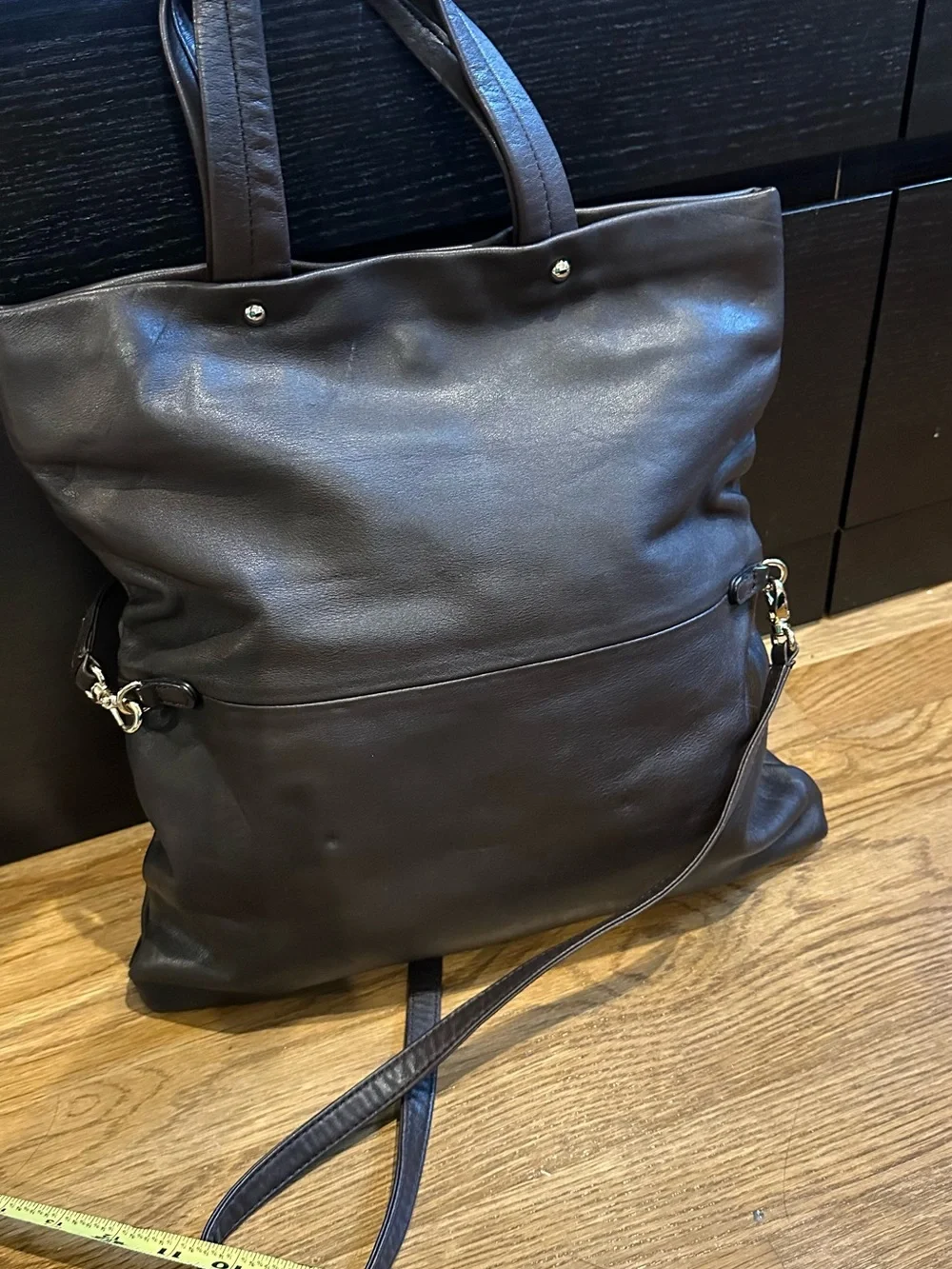 kate spade black leather tote with star emblem hardware